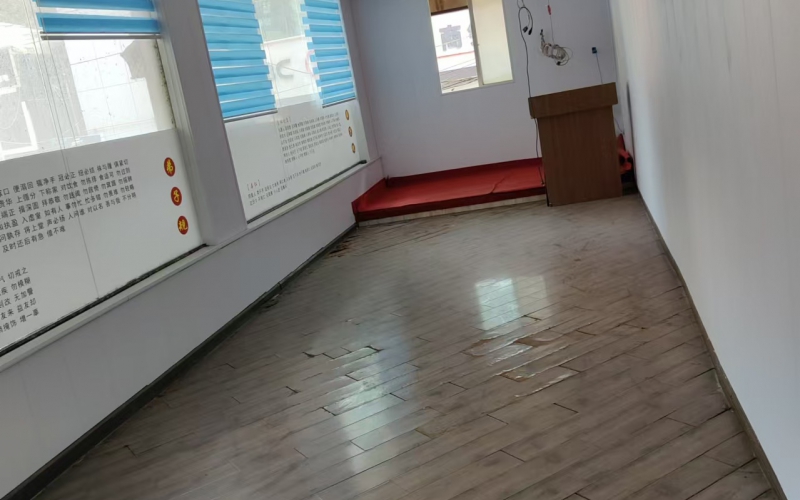 貴州省機(jī)關(guān)事務(wù)管理局國(guó)有資產(chǎn)管理服務(wù)中心貴陽市云巖區(qū)陜西路3A號(hào)附104號(hào)一層、二層門面招租